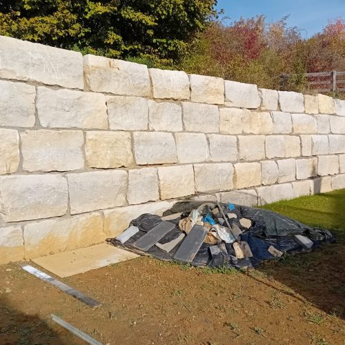 20 Natursteinmauer, Privatgarten in Brandenburg
